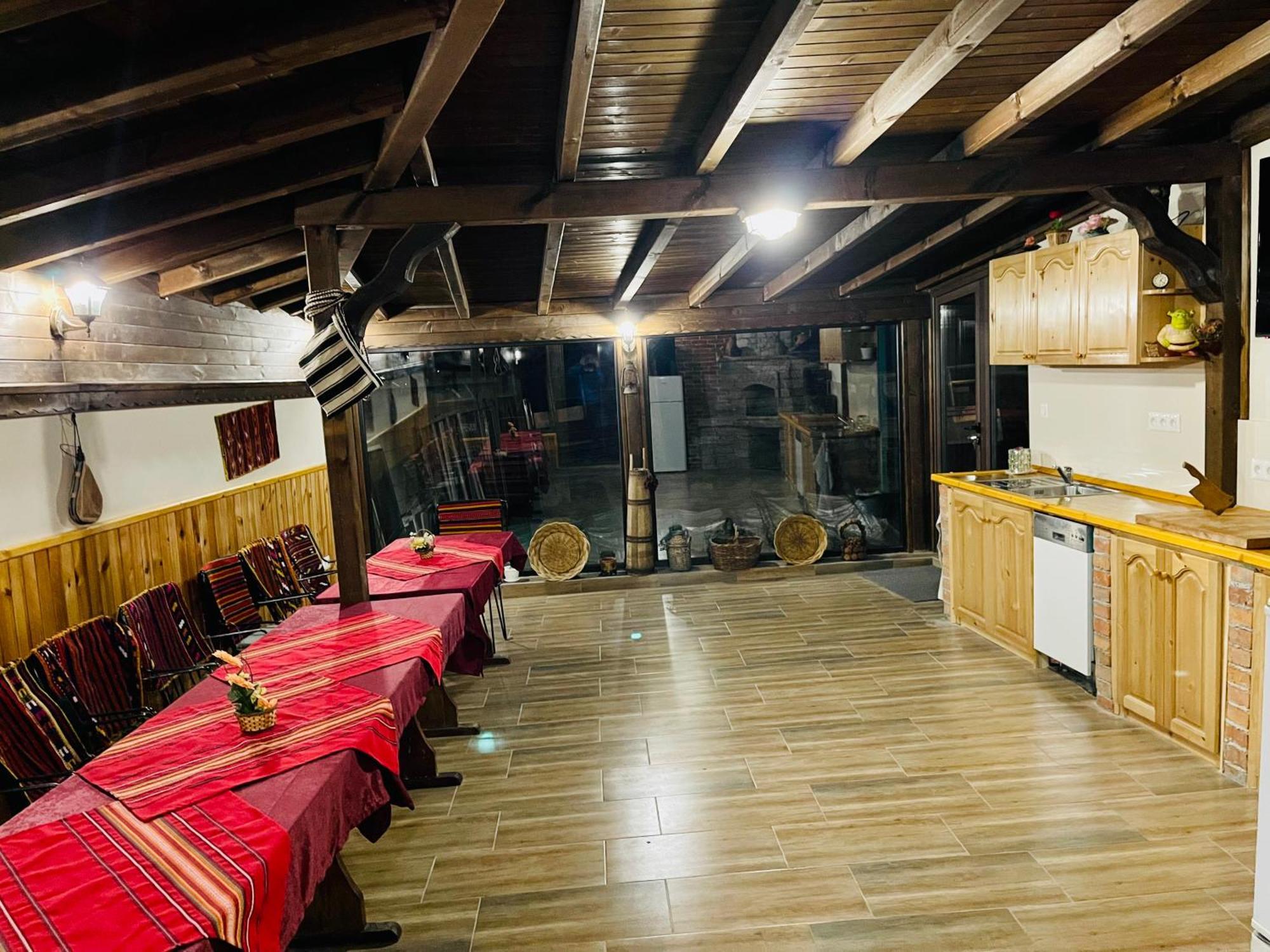 מלון אוגניאנובו Boris House מראה חיצוני תמונה