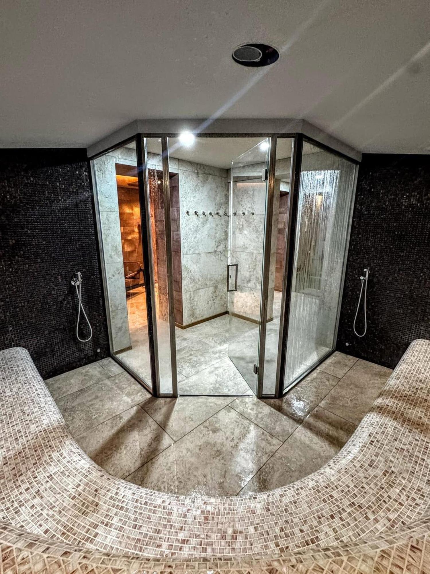 מלון אוגניאנובו Boris House מראה חיצוני תמונה